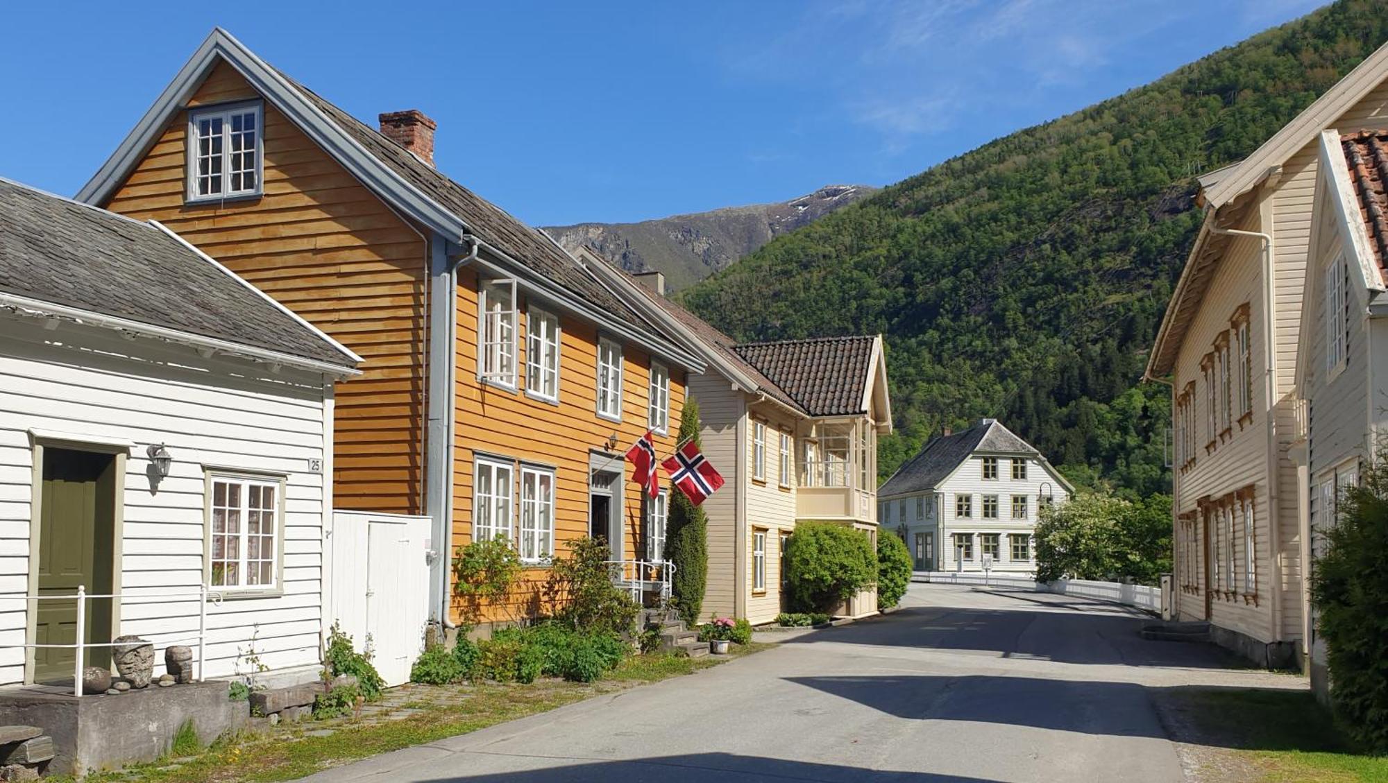 Вилла Kvammehuset Pa Gamle Лердалсёйри Экстерьер фото