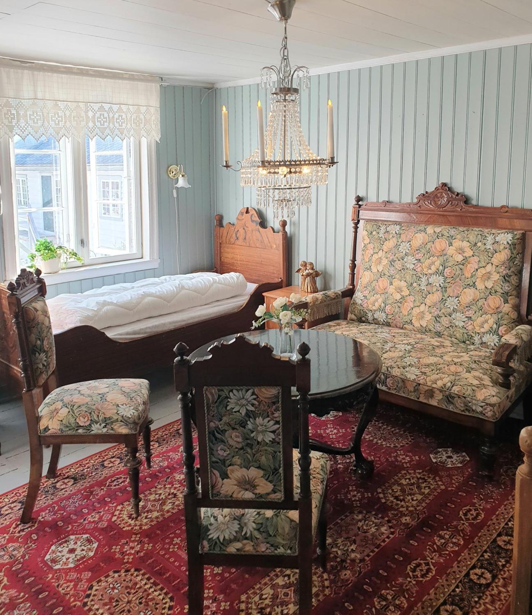 Вилла Kvammehuset Pa Gamle Лердалсёйри Экстерьер фото